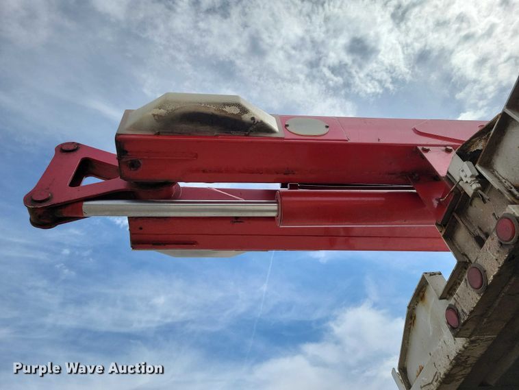 image for item NK9995 2007 Ford F750 Super Duty bucket truck