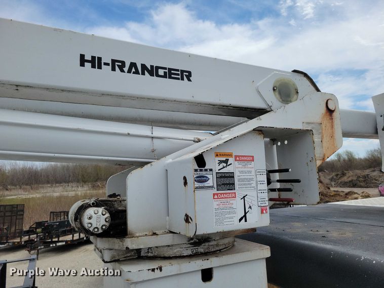 image for item NK9995 2007 Ford F750 Super Duty bucket truck