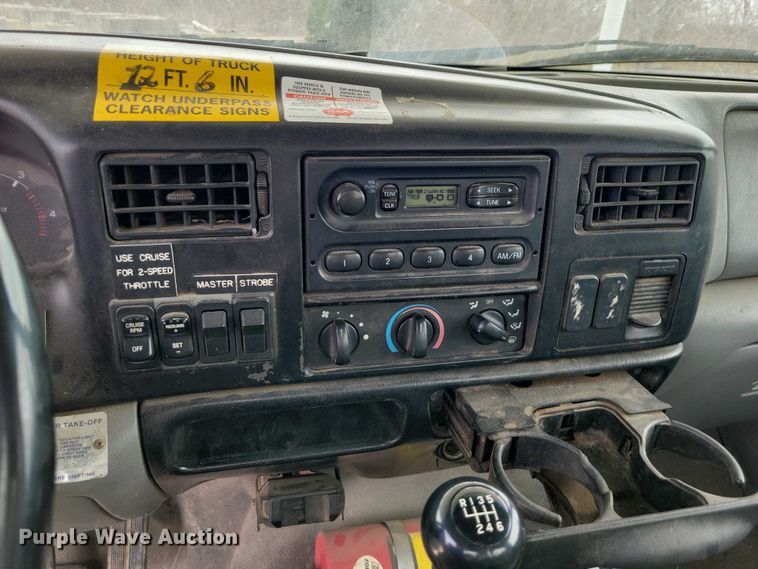 image for item NK9995 2007 Ford F750 Super Duty bucket truck