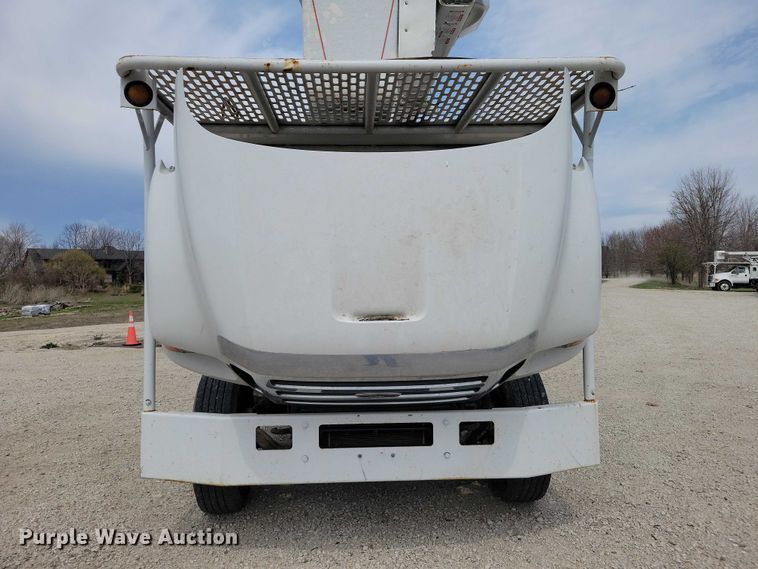 image for item NK9995 2007 Ford F750 Super Duty bucket truck