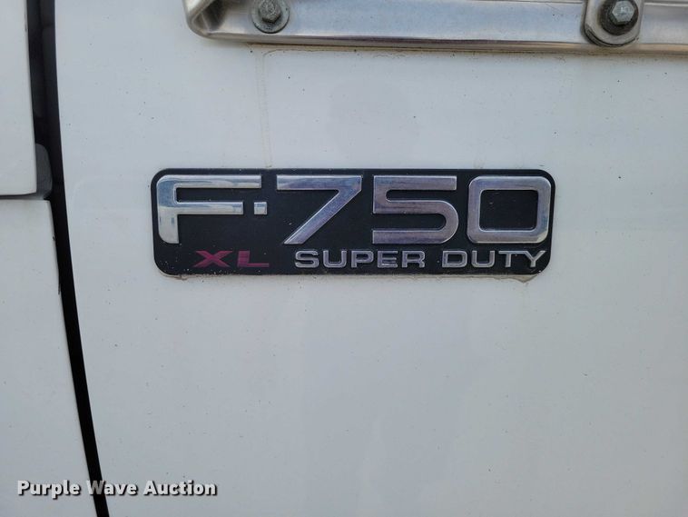 image for item NK9995 2007 Ford F750 Super Duty bucket truck