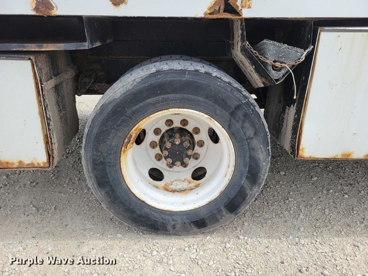 image for item NK9995 2007 Ford F750 Super Duty bucket truck