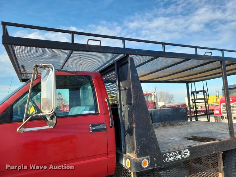 image for item NK9997 1993 GMC Top Kick flatbed truck