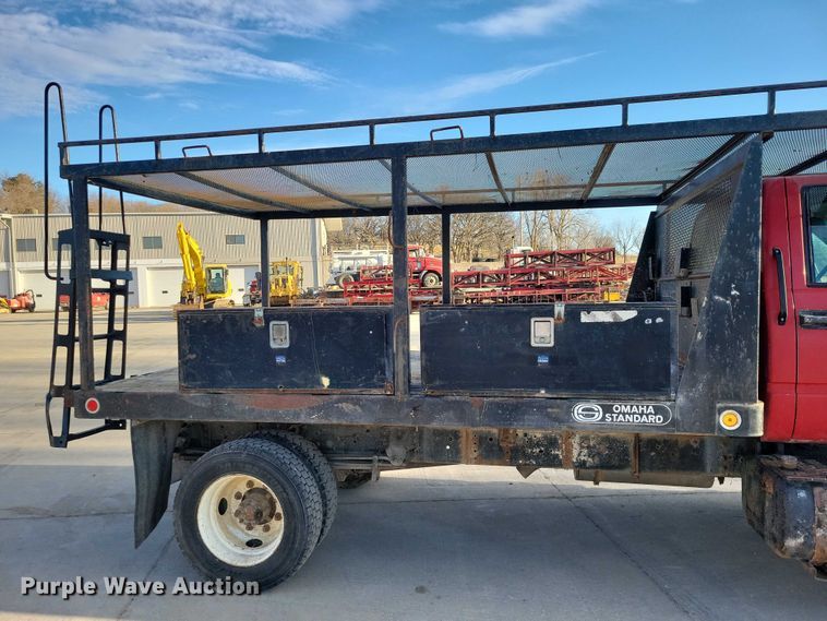 image for item NK9997 1993 GMC Top Kick flatbed truck