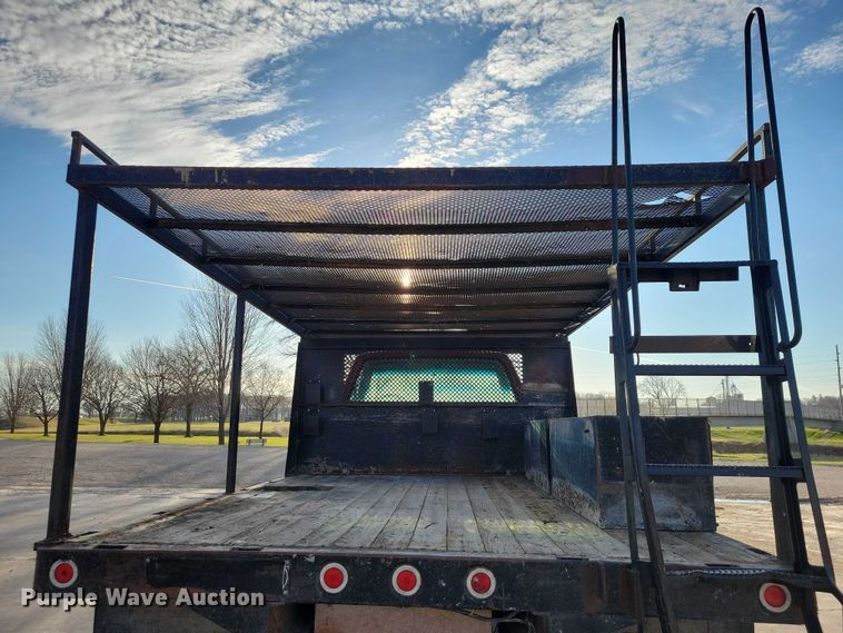 image for item NK9997 1993 GMC Top Kick flatbed truck