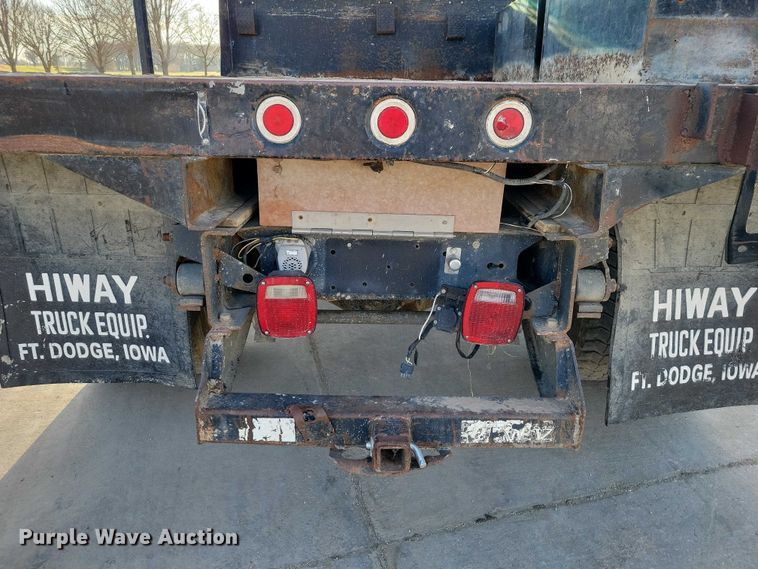 image for item NK9997 1993 GMC Top Kick flatbed truck