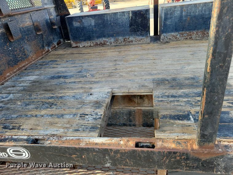 image for item NK9997 1993 GMC Top Kick flatbed truck