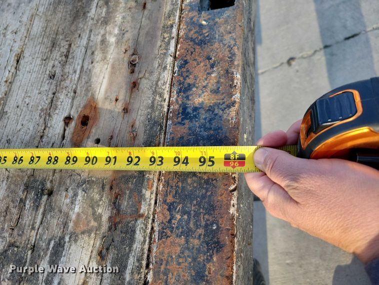 image for item NK9997 1993 GMC Top Kick flatbed truck