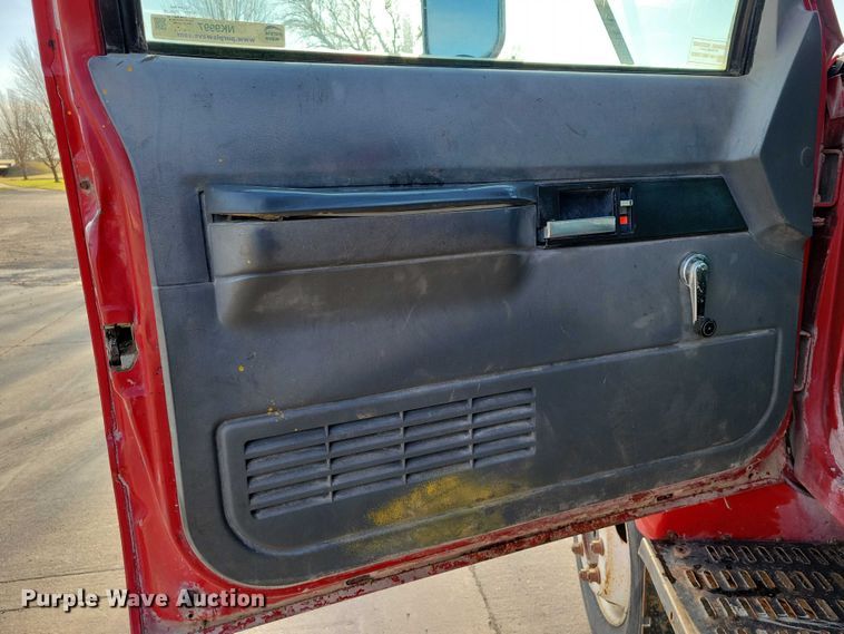 image for item NK9997 1993 GMC Top Kick flatbed truck