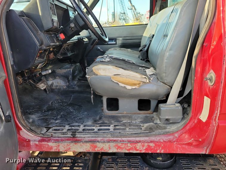 image for item NK9997 1993 GMC Top Kick flatbed truck