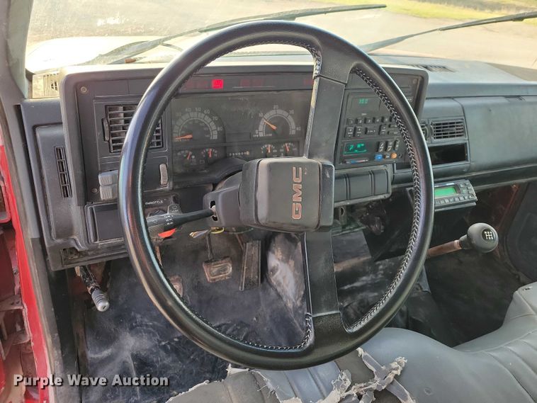 image for item NK9997 1993 GMC Top Kick flatbed truck