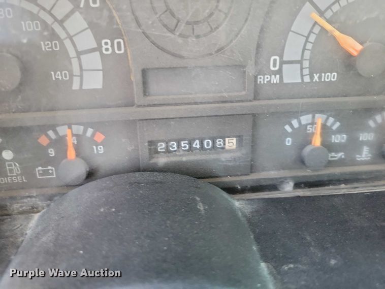 image for item NK9997 1993 GMC Top Kick flatbed truck