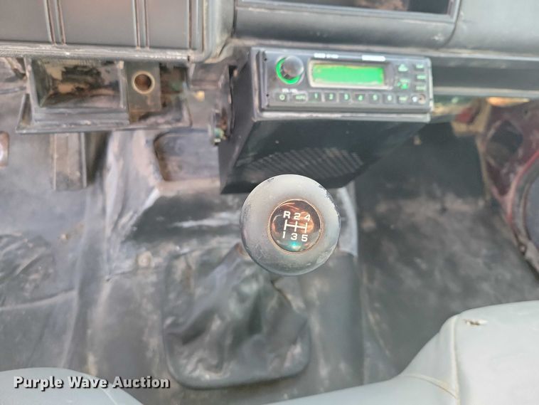 image for item NK9997 1993 GMC Top Kick flatbed truck