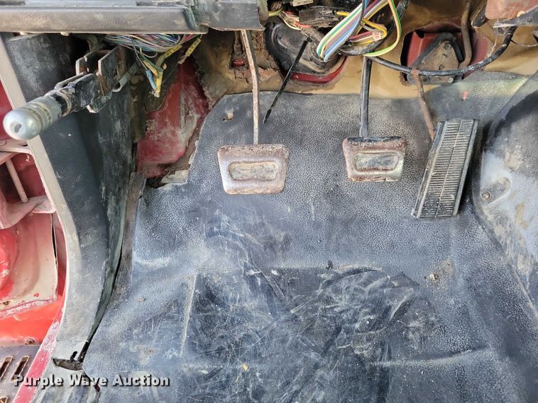 image for item NK9997 1993 GMC Top Kick flatbed truck