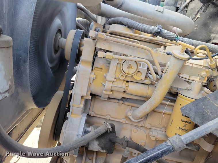 image for item NK9997 1993 GMC Top Kick flatbed truck