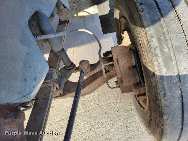 image for item NK9997 1993 GMC Top Kick flatbed truck