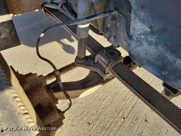 image for item NK9997 1993 GMC Top Kick flatbed truck