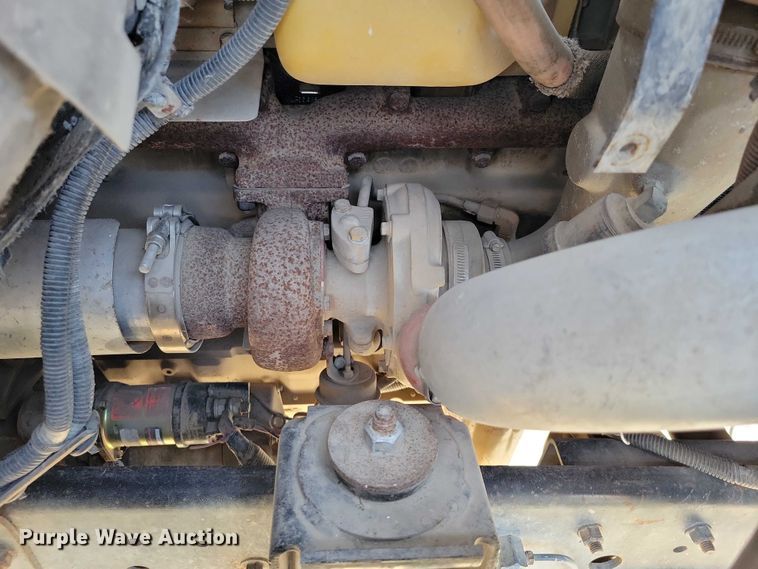 image for item NK9997 1993 GMC Top Kick flatbed truck