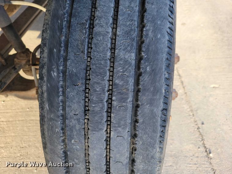 image for item NK9997 1993 GMC Top Kick flatbed truck