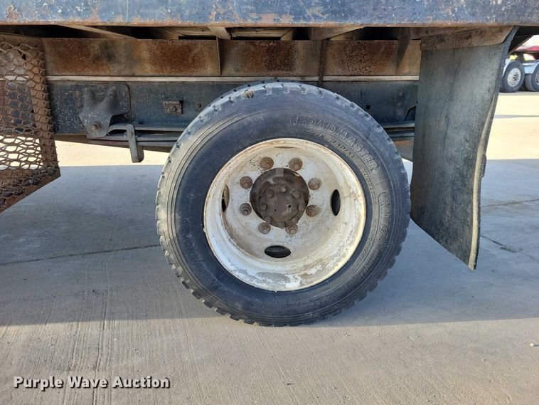 image for item NK9997 1993 GMC Top Kick flatbed truck