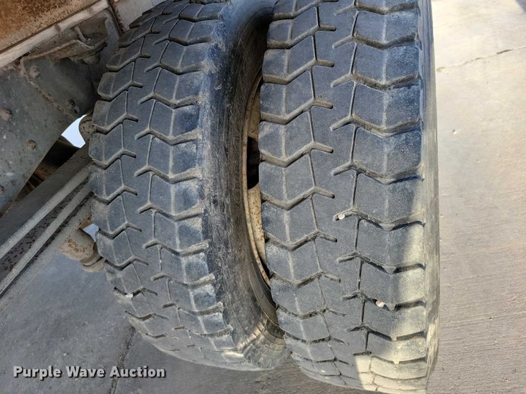 image for item NK9997 1993 GMC Top Kick flatbed truck