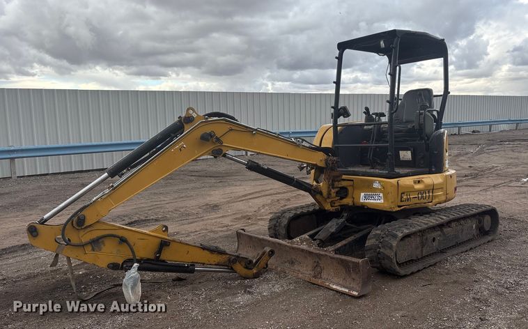 image for item YA1454 2016 Caterpillar 304E2 CR mini excavator