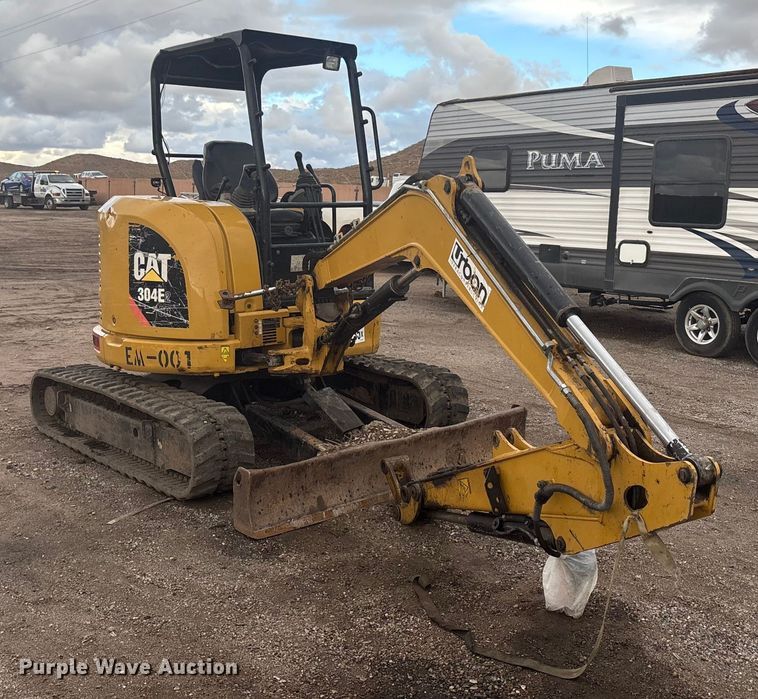 image for item YA1454 2016 Caterpillar 304E2 CR mini excavator