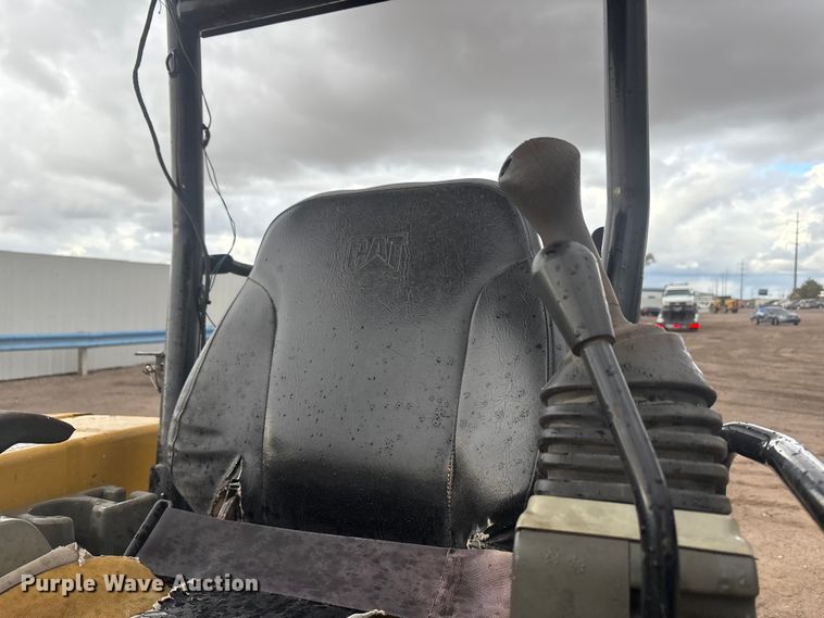 image for item YA1454 2016 Caterpillar 304E2 CR mini excavator