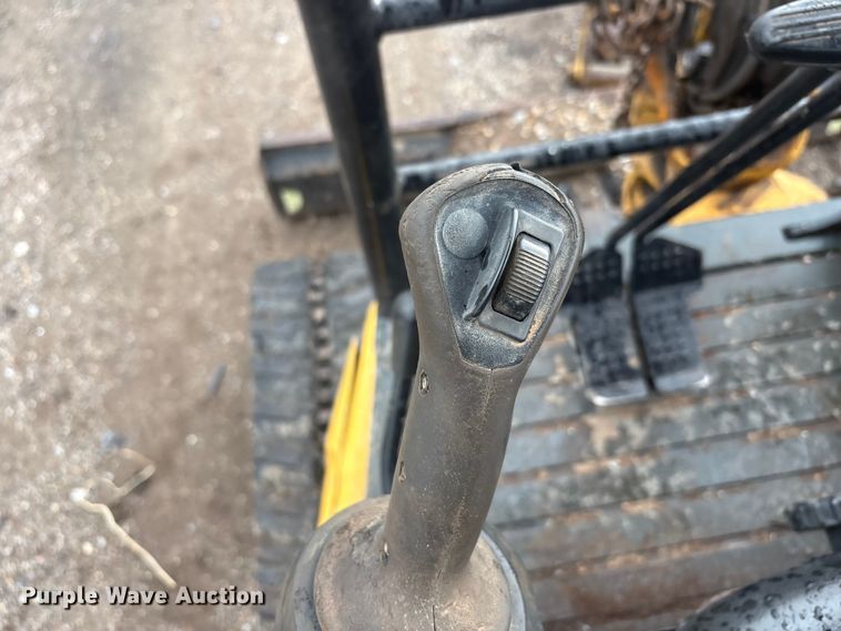 image for item YA1454 2016 Caterpillar 304E2 CR mini excavator