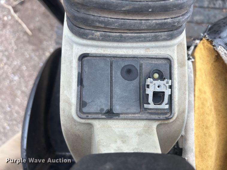 image for item YA1454 2016 Caterpillar 304E2 CR mini excavator