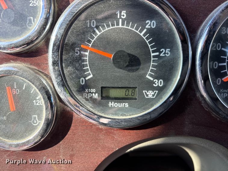 image for item YA1618 2016 Western Star 4700SF ready mix truck