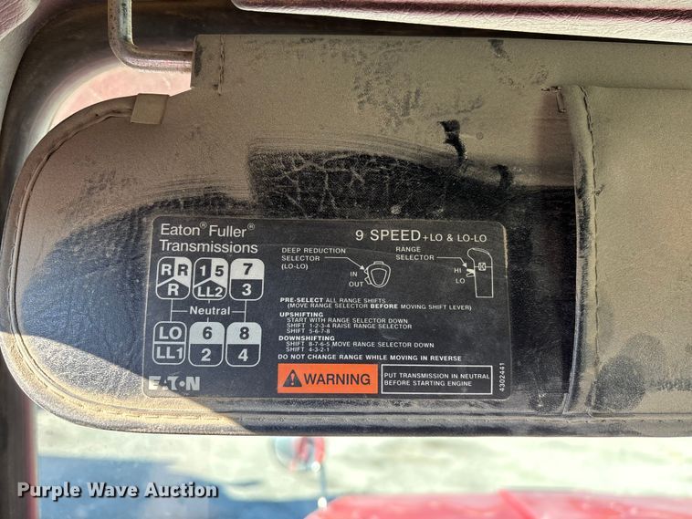 image for item YA1618 2016 Western Star 4700SF ready mix truck