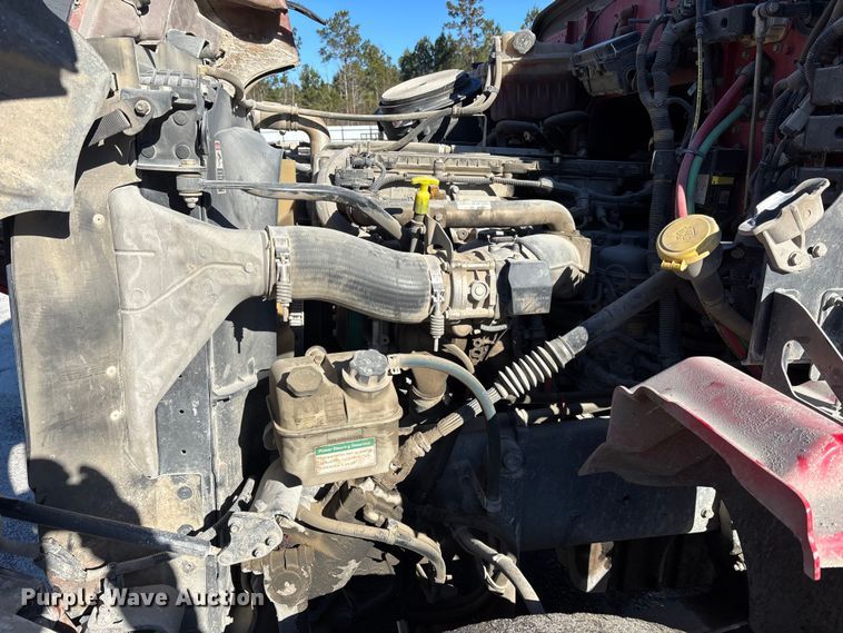 image for item YA1618 2016 Western Star 4700SF ready mix truck