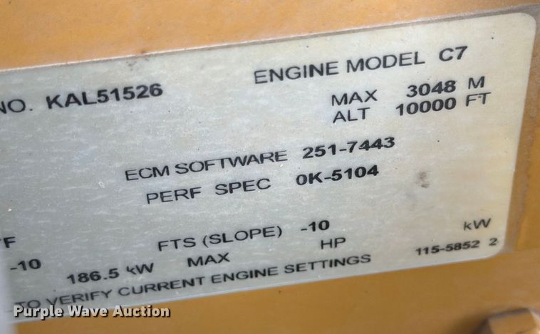 image for item YA2001 2005 Ford F750 Super Duty bucket truck