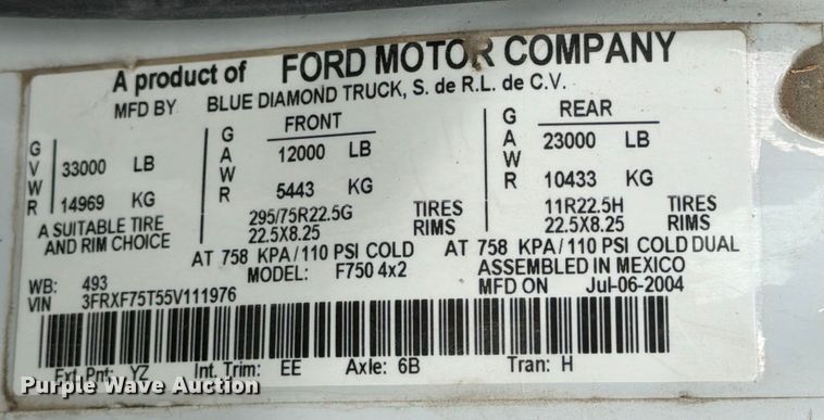 image for item YA2001 2005 Ford F750 Super Duty bucket truck