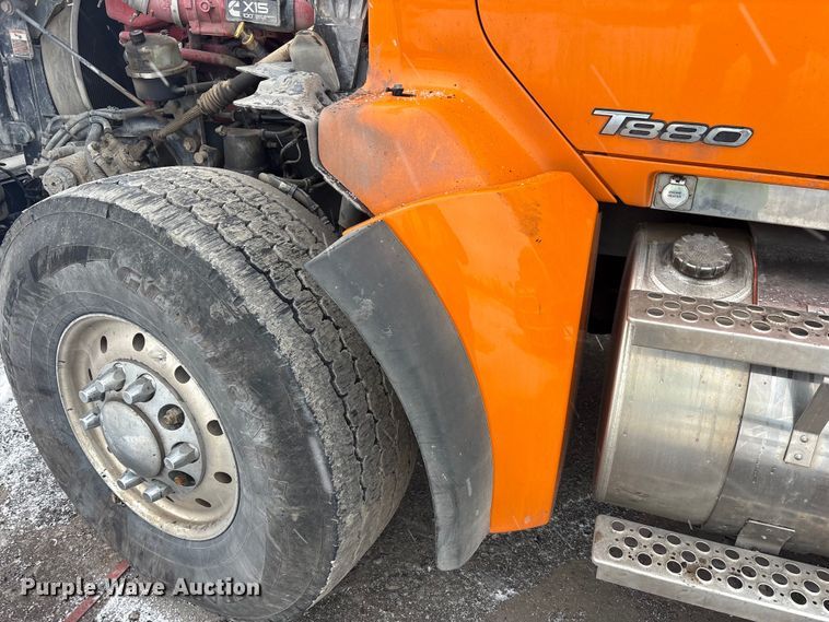 image for item YA2031 2020 Kenworth T880 dump truck