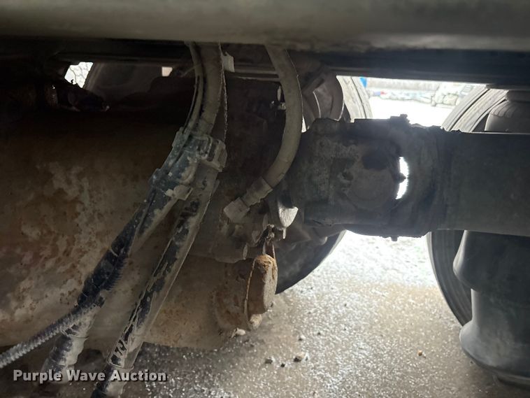 image for item YA2031 2020 Kenworth T880 dump truck