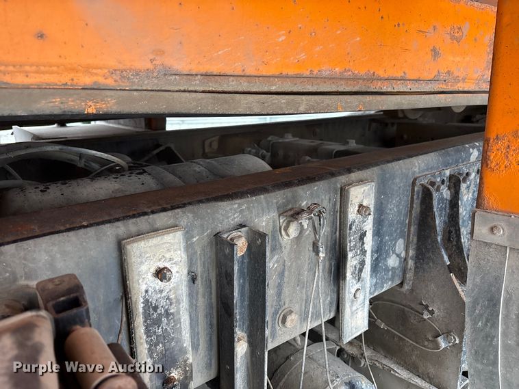 image for item YA2031 2020 Kenworth T880 dump truck