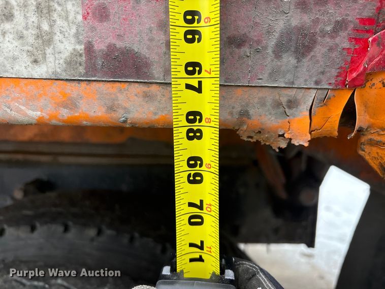 image for item YA2031 2020 Kenworth T880 dump truck