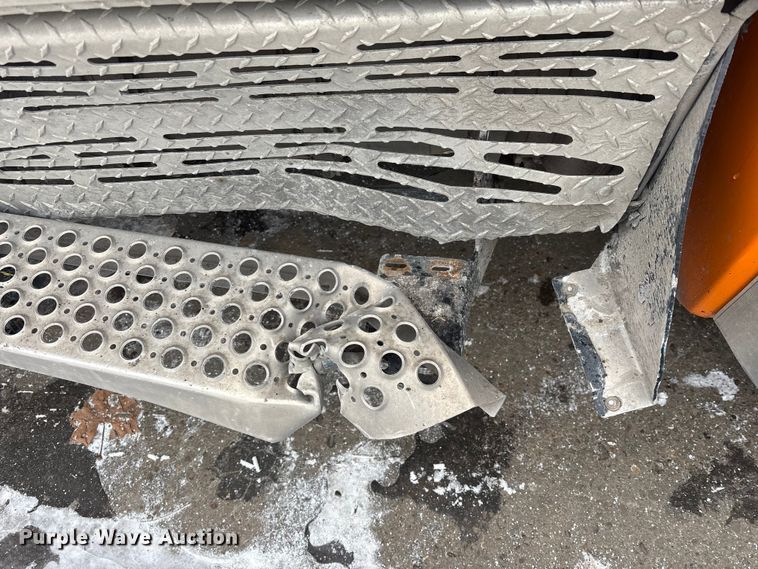 image for item YA2031 2020 Kenworth T880 dump truck