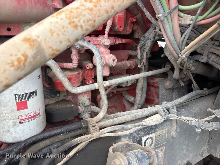 image for item YA2031 2020 Kenworth T880 dump truck