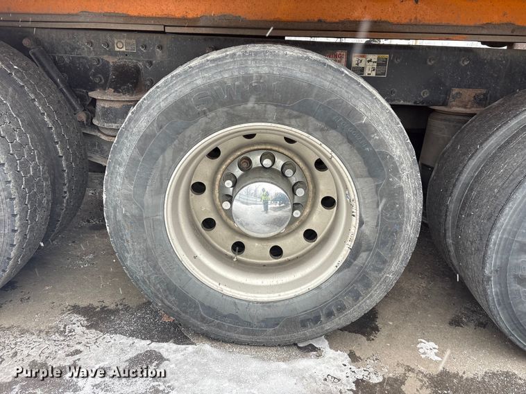 image for item YA2031 2020 Kenworth T880 dump truck