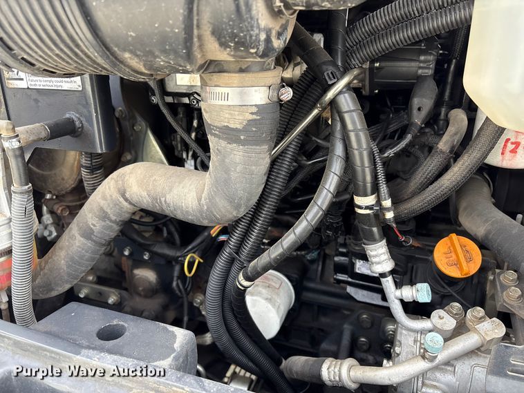 image for item YA2175 2022 Yanmar SV40 mini excavator