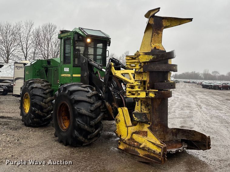 image for item YA2205 2009 John Deere 843J feller buncher