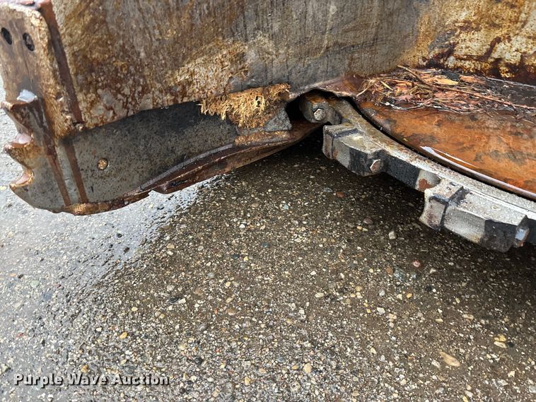 image for item YA2205 2009 John Deere 843J feller buncher