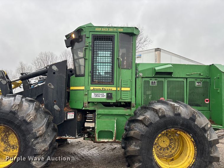 image for item YA2205 2009 John Deere 843J feller buncher