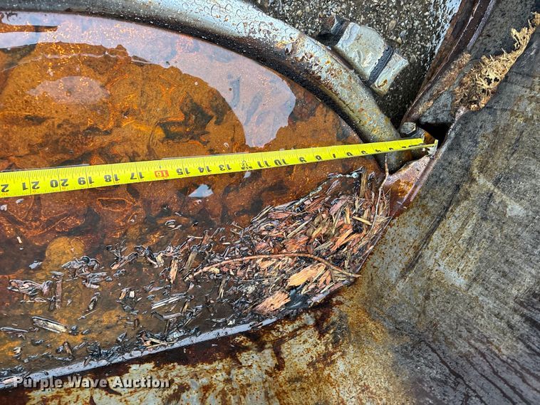 image for item YA2205 2009 John Deere 843J feller buncher