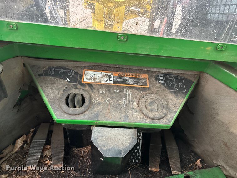 image for item YA2205 2009 John Deere 843J feller buncher