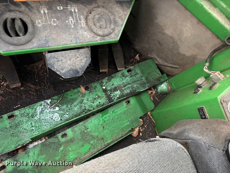 image for item YA2205 2009 John Deere 843J feller buncher