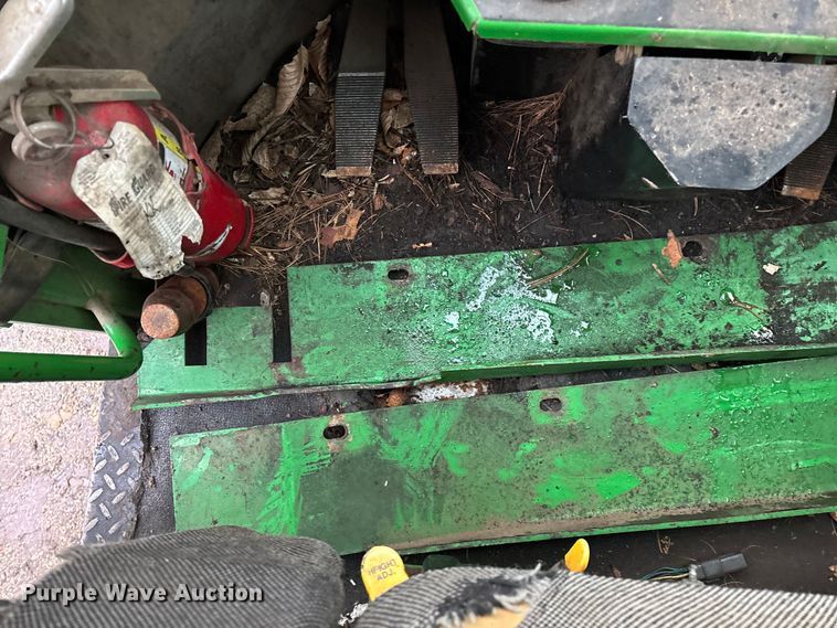 image for item YA2205 2009 John Deere 843J feller buncher